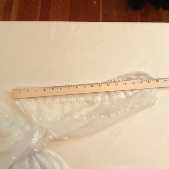 TORRID White Embroidered Blouse Sheer 3/4 Sleeves Women’s Plus Size 1X - Picture 12 of 16